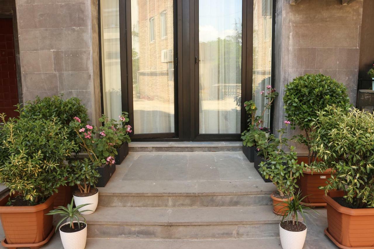 טביליסי Vere Side Hotel מראה חיצוני תמונה